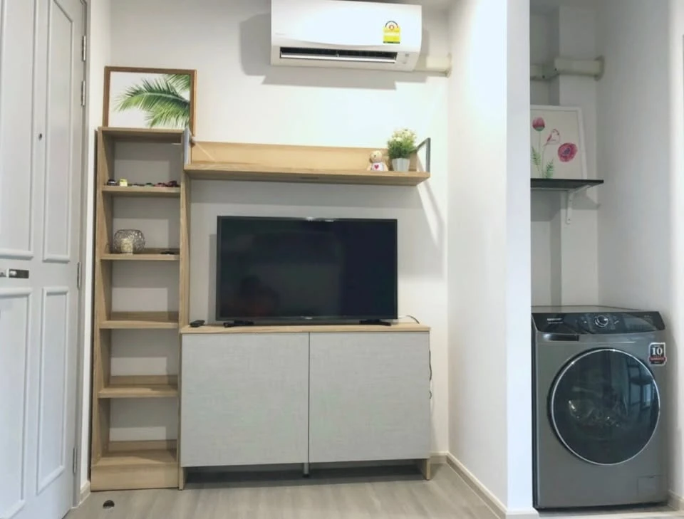 Condo for rent, Parkland Charan-Pinklao, nice room, complete with furniture and electrical appliances, just come and move in.