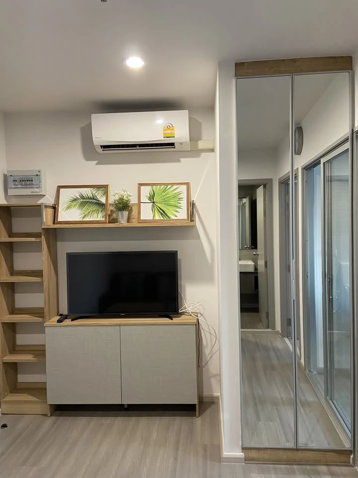 Condo for rent, Parkland Charan-Pinklao, nice room, complete with furniture and electrical appliances, just come and move in.