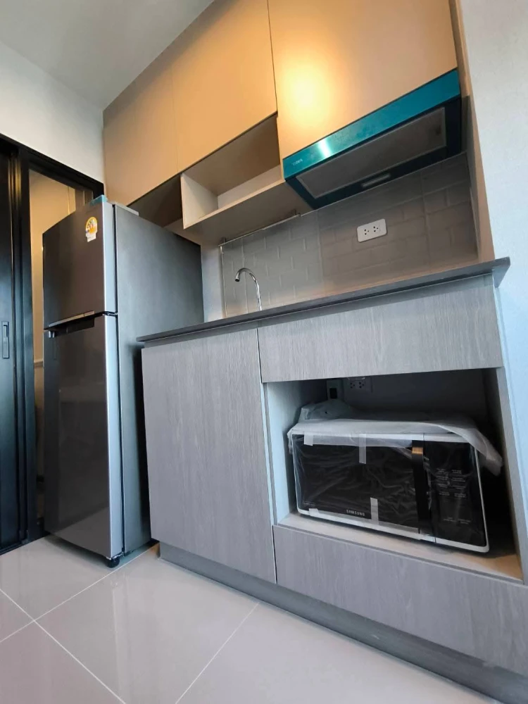 Condo for rent, Ideo Ramkhamhaeng - Lamsalee Station. Nicely decorated unit with high-quality built-in furniture. You'll regret missing out!