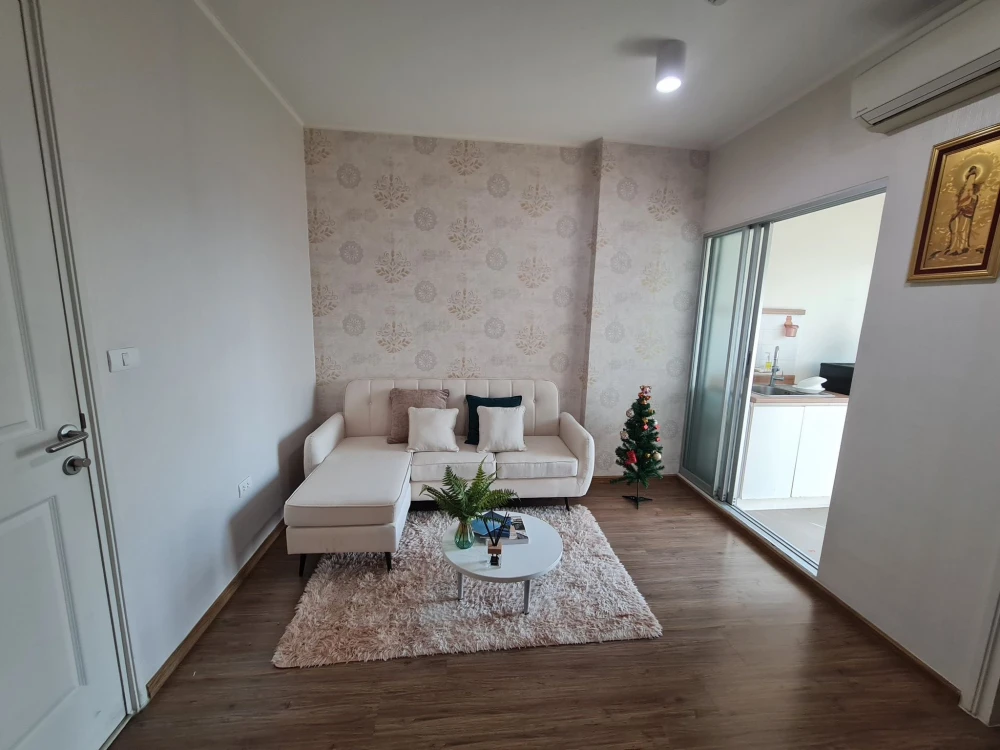 Condo U Delight @ Hua Mak Station for rent, ready to move in, with quality wallpaper. Reserve today, don't delay!