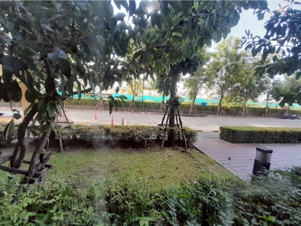 Condo for rent: Lumpini Condo Town Romklao-Suvarnabhumi. Ready to move in. Fully furnished. Reserve now at a great price. Don't miss out+++