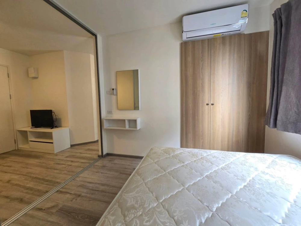 Lumpini Township Rangsit-Khlong 1 condo for rent. Pleasant living space, full amenities, and a great price—book now so you don't miss out!