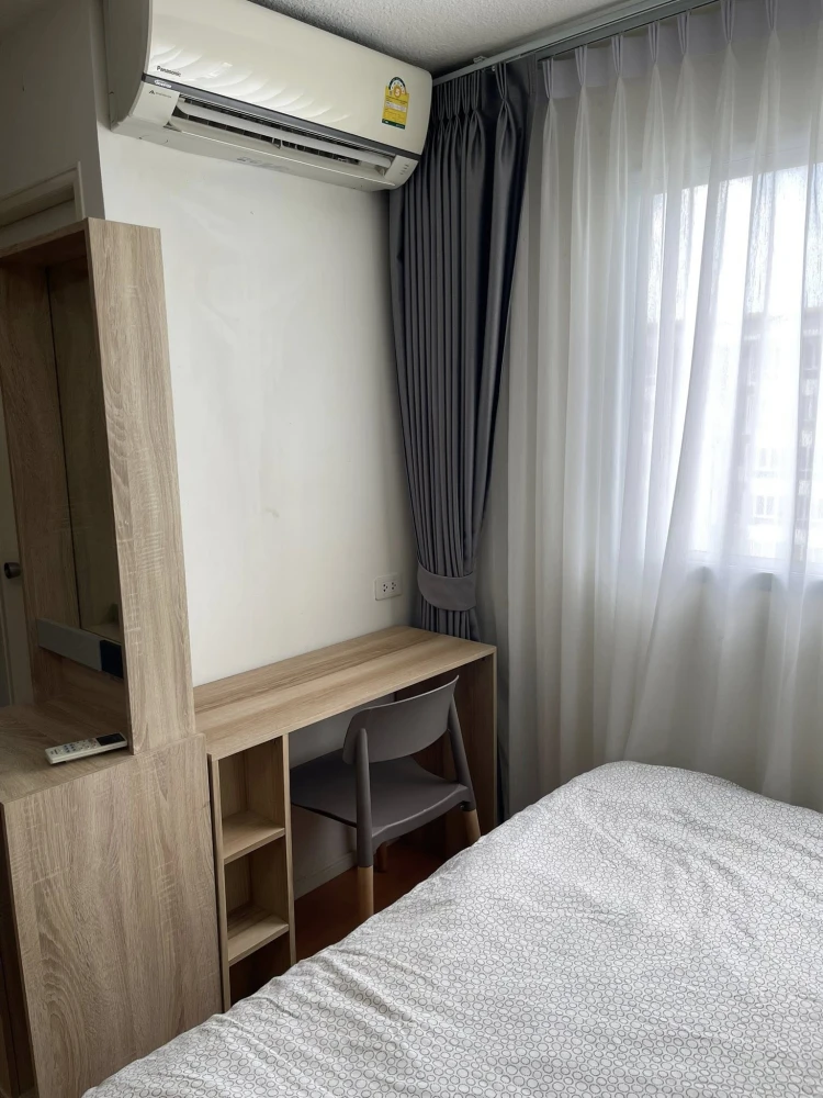 Condo for rent: Lumpini Town Romklao-Suvarnabhumi. Fully furnished room. Just bring your bags and move in!!!