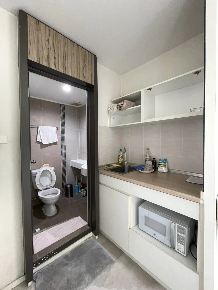 For rent: Lumpini Ville Riverview Condo, Pibulsongkram, a nice room, complete in one place, just come with your belongings and you can move in.