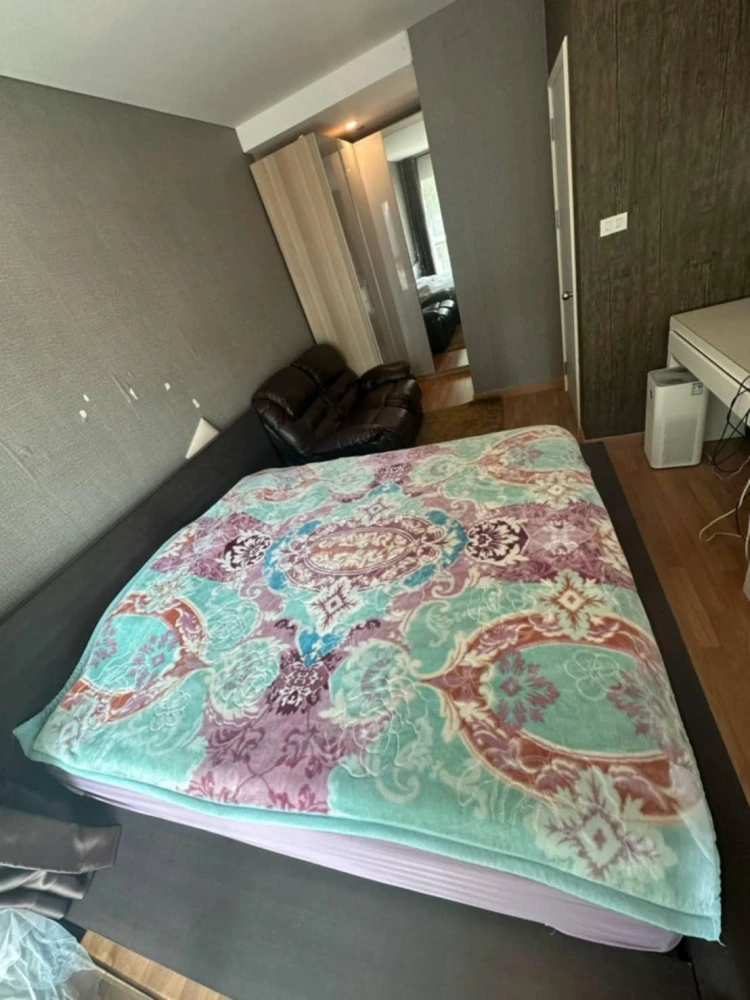 For rent: Lumpini Place Condo, Rama 3, Riverine, corner room next to the garden, spacious room, comfortable, good like this, hurry and book before you