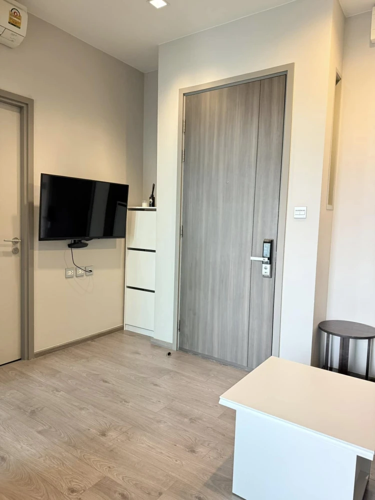 Condo for rent/sale: Wisdom Avenue Ratchada-Ladprao, nice room, 10th floor, good view, reasonable price. I tell you to book now.