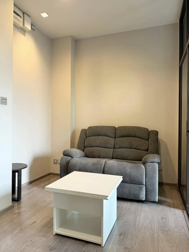 Condo for rent/sale: Wisdom Avenue Ratchada-Ladprao, nice room, 10th floor, good view, reasonable price. I tell you to book now.