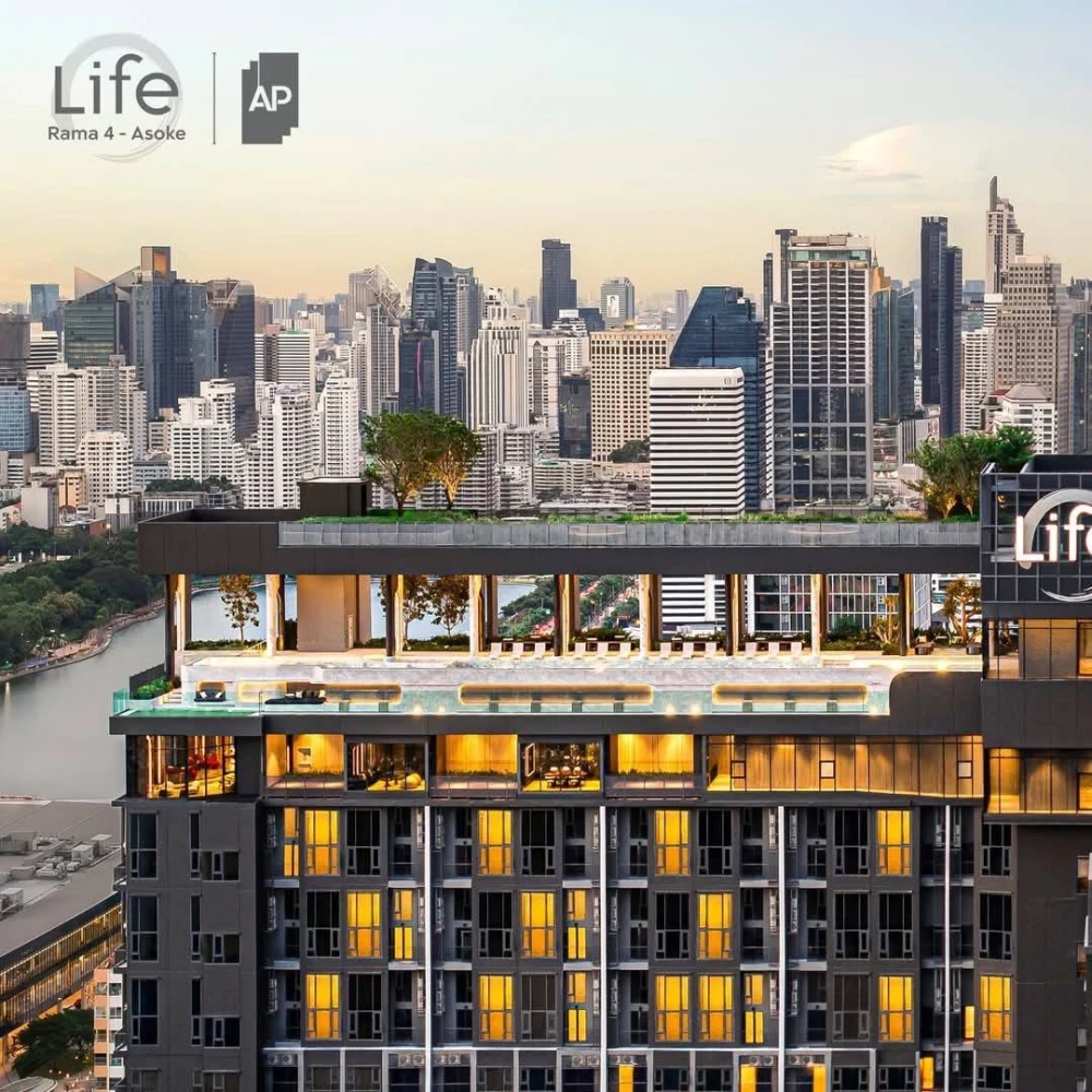 For rent: Luxury condo Life Rama 4 - Asoke, 1 bedroom, 1 bathroom, 16th floor, beautiful city view, complete here, come and reserve now.