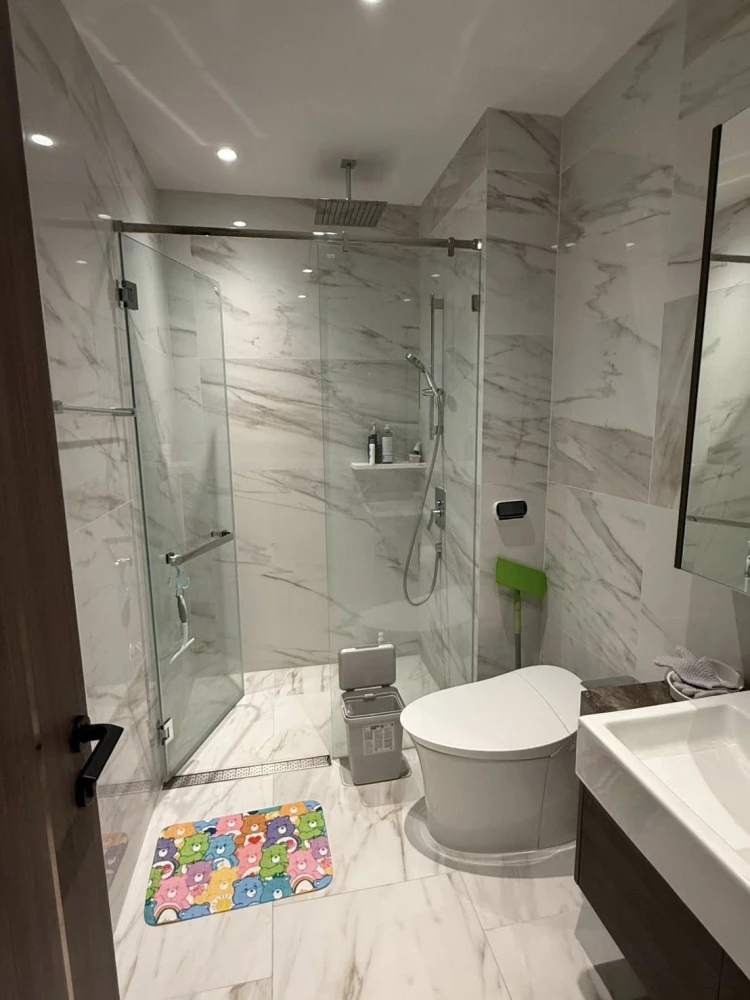Luxury condo for rent, Supalai Icon Sathorn (on Sathorn Road), fully furnished and ready to move in. Complete with furniture and appliances.