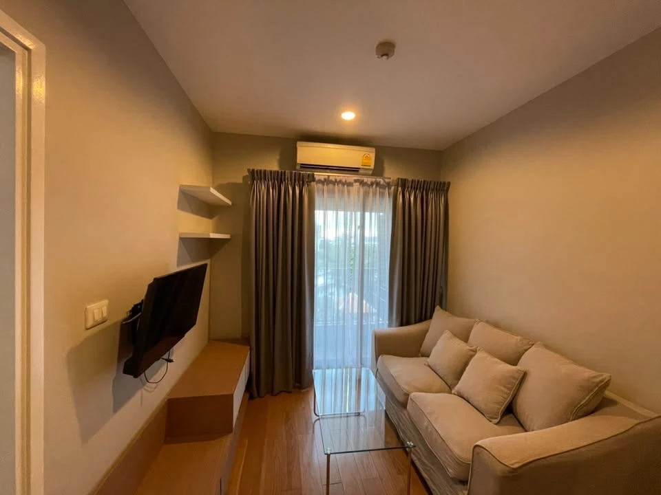 For rent: Condolette Dwell Sukhumvit 26, ready to move in, fully furnished, just bring your bags and move in.