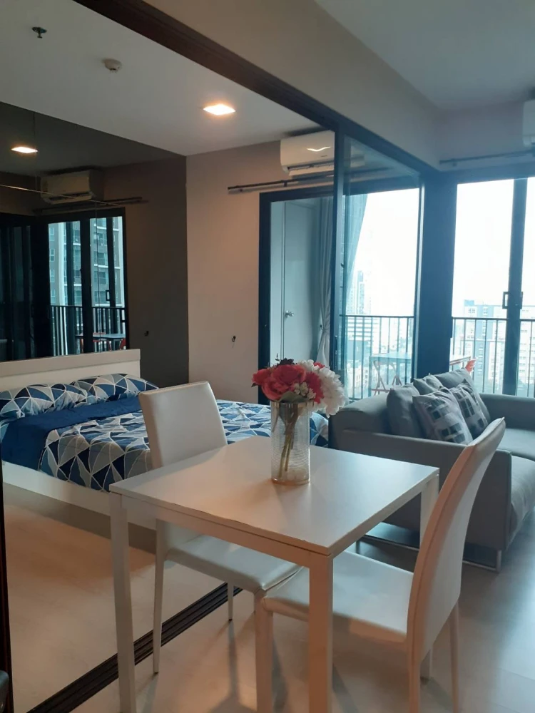 For rent: Condolette Midst Rama 9, ready to move in, fully furnished, complete with electrical appliances. Hurry and reserve now!