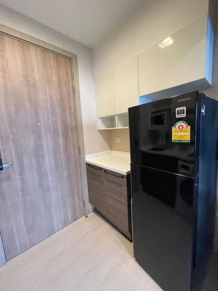 For rent: Condolette Midst Rama 9, ready to move in, fully furnished, complete with electrical appliances. Hurry and reserve now!