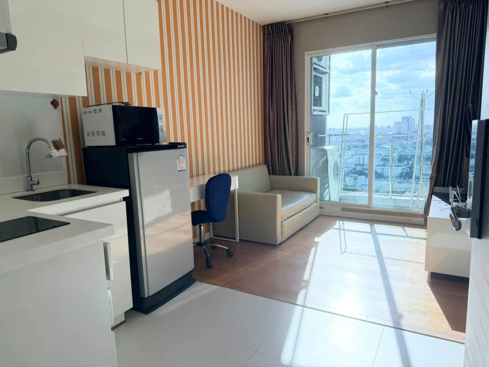 Condolette Ize Ratchathewi for rent, complete facilities, do not wait, hurry and book now!