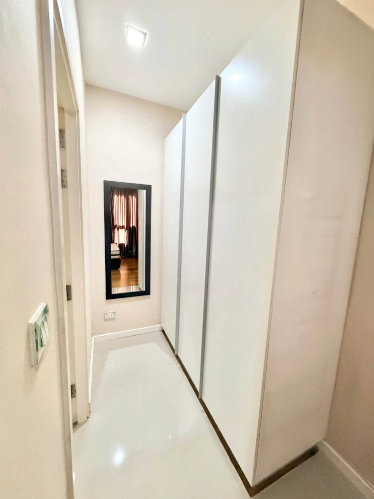 Condolette Ize Ratchathewi for rent, complete facilities, do not wait, hurry and book now!