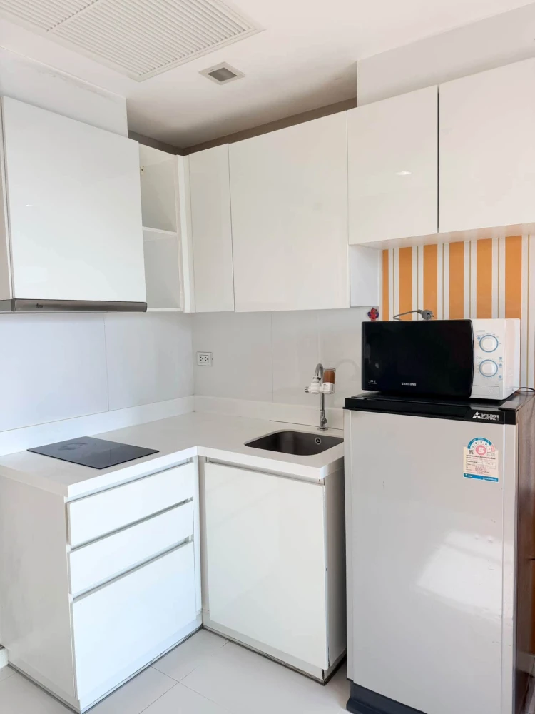 Condolette Ize Ratchathewi for rent, complete facilities, do not wait, hurry and book now!