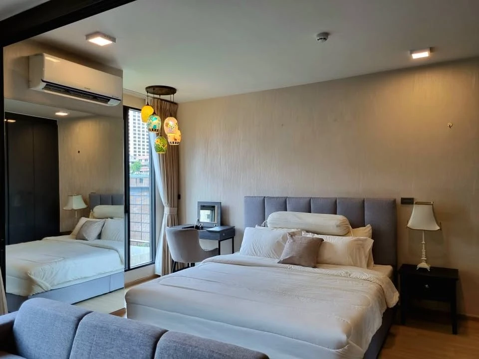For rent: Condo Venio Sukhumvit 10, ready to move in, furnished, complete with electrical appliances, just come and move in.