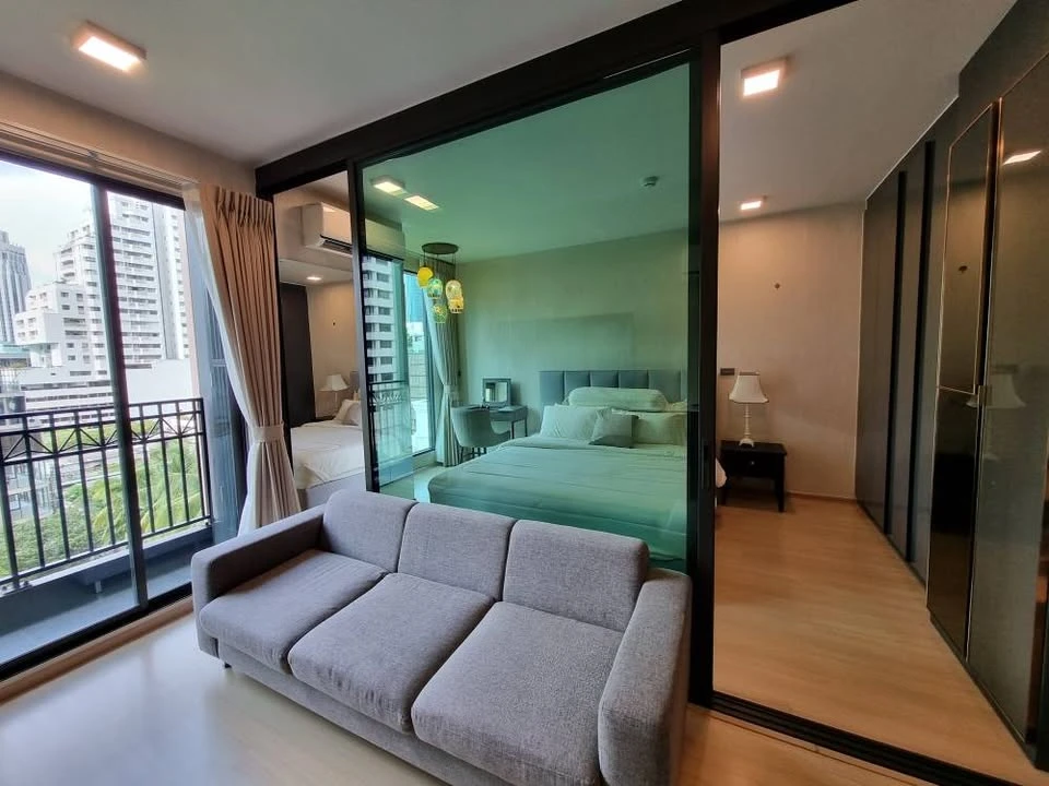 For rent: Condo Venio Sukhumvit 10, ready to move in, furnished, complete with electrical appliances, just come and move in.