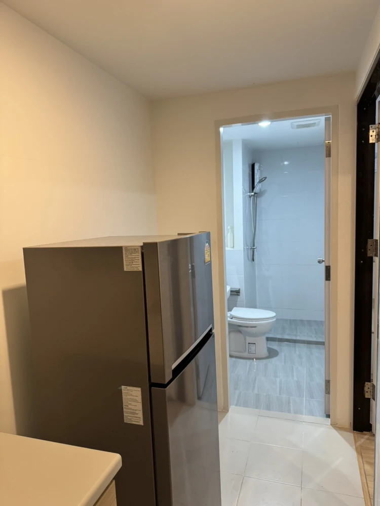 Condo for rent, Sena Kit Chalong Krung-Lat Krabang, ready to move in, fully furnished, hurry and reserve now, this price is hard to find.