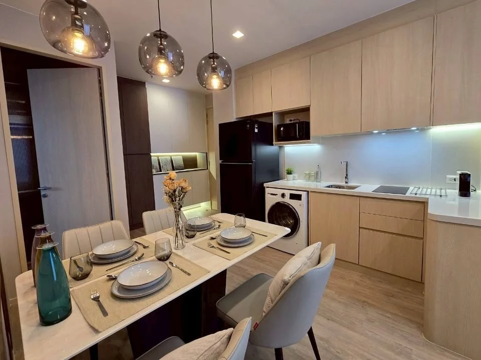 Condo for rent, Noble State Sukhumvit 39, wide-angle room, comfortable, north and east, no blocked view, book now before you miss out!