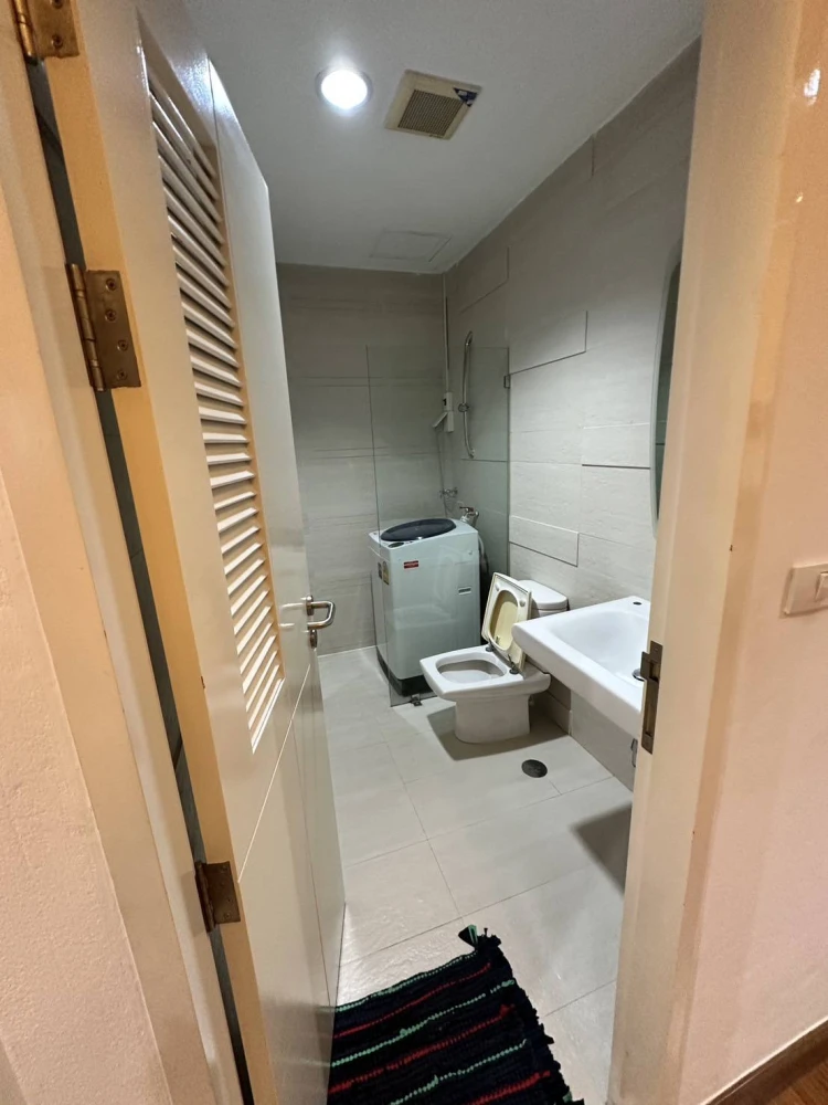 Condo for rent: Four Wings Residence Srinakarin, nice room, lots of usable space. If you don't book, you'll regret it.