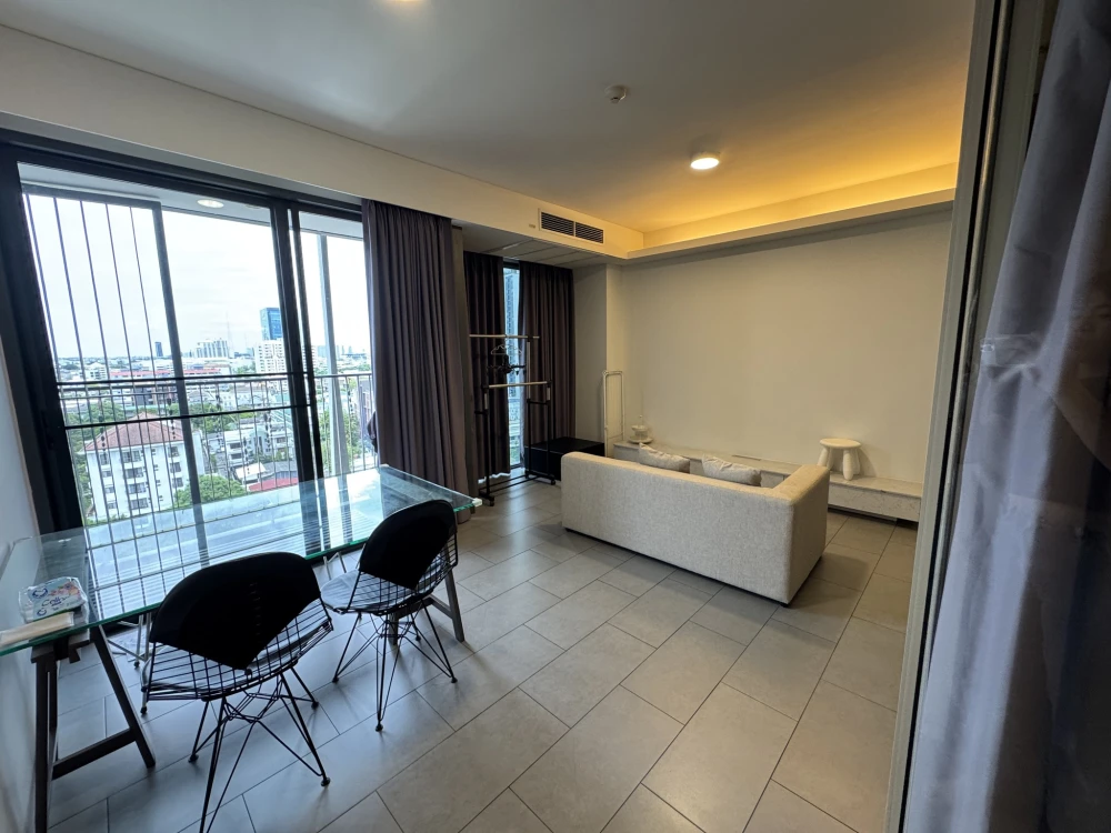 Condo for rent at Siamese Ratchakru, 2 bedrooms, 2 bathrooms, 12th floor, just the right height, great price, come reserve now, don't miss out!