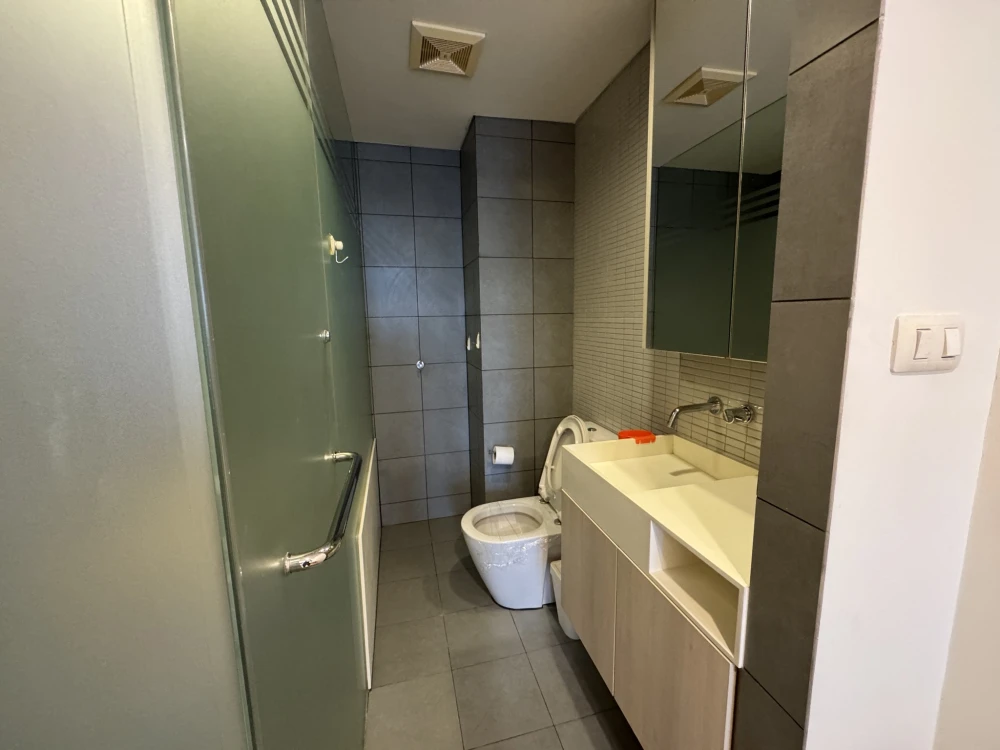 Condo for rent at Siamese Ratchakru, 2 bedrooms, 2 bathrooms, 12th floor, just the right height, great price, come reserve now, don't miss out!