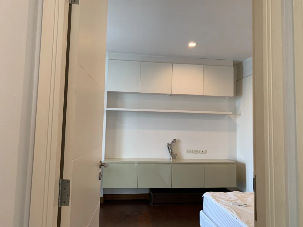 For rent: Condo Ivy Thonglor, spacious room, lots of usable space, everything is complete here. If you don't book, you'll regret it later.