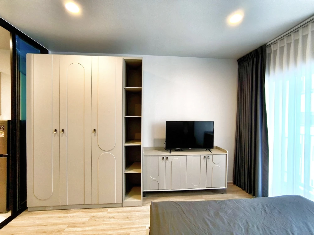 For rent: Culture Thonglor, 14th floor, studio room, north-facing balcony, cool and comfortable, not hot. Hurry and reserve now!