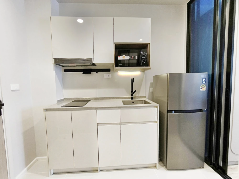 For rent: Culture Thonglor, 14th floor, studio room, north-facing balcony, cool and comfortable, not hot. Hurry and reserve now!