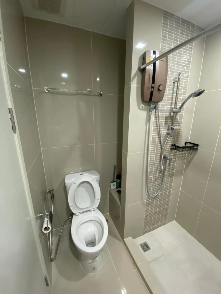 For rent: Casa Condo Bangyai, beautifully decorated, built-in, full of amenities, must book.