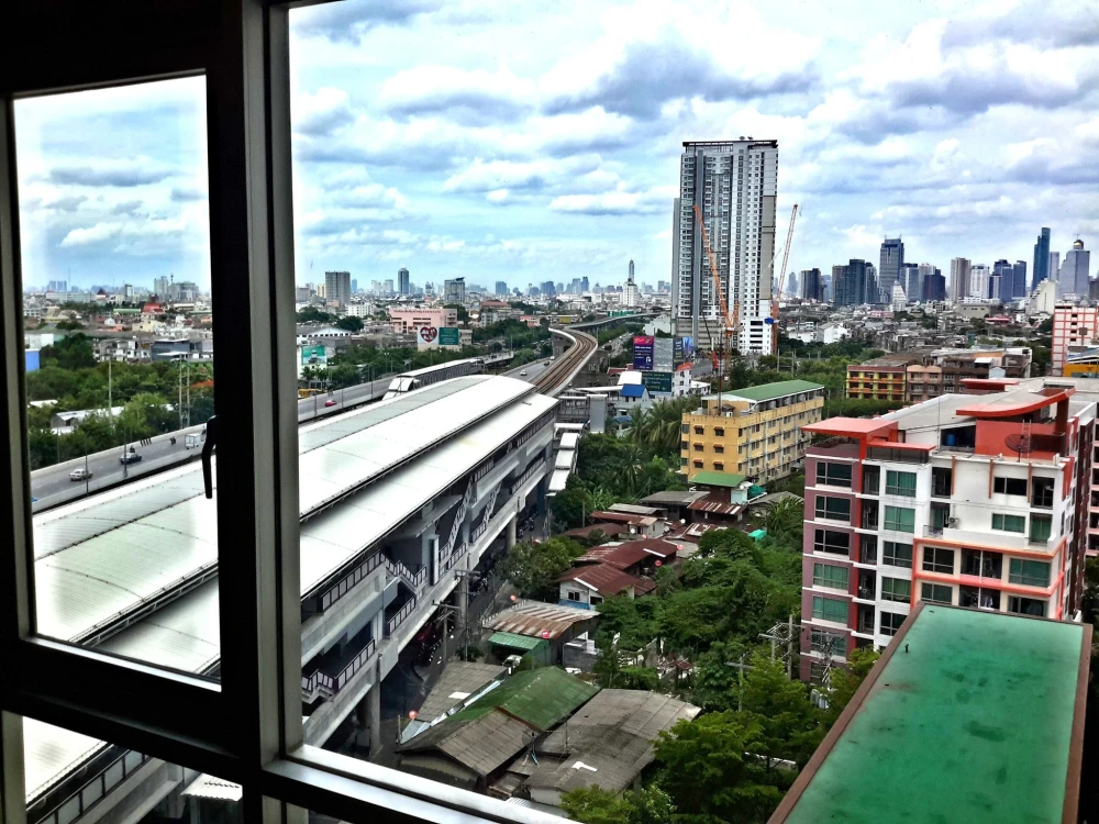 For rent, Casa Condo Ratchada-Ratchaphruek, good location, beautiful view, in the heart of the city, convenient transportation, ready to move in.