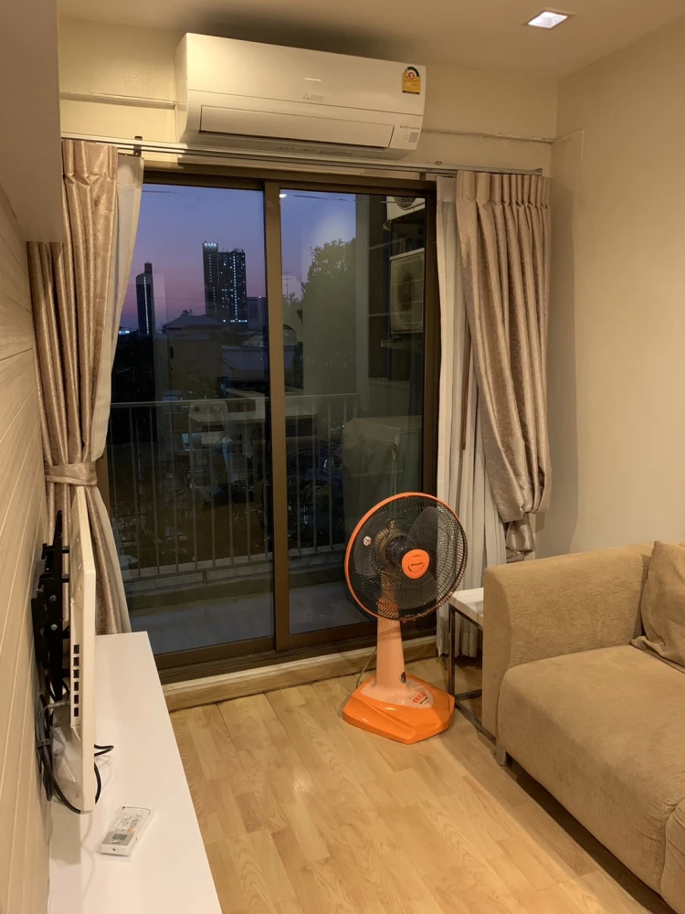 For rent!! Casa Condo Asoke-Din Daeng, 6th floor, fully furnished, ready to move in, good price, don't miss it!!