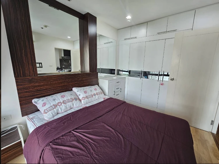 For rent!! Casa Condo Asoke-Din Daeng, beautiful room, spacious room, fully furnished, ready to move in. Book now, don't miss it!!