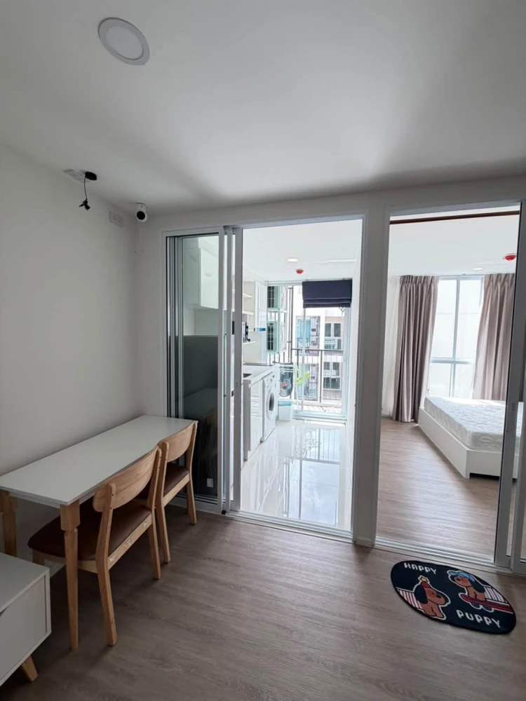 For rent: Chateau In Town Ratchayothin, clearly divided rooms, full facilities, hurry up and grab it now.