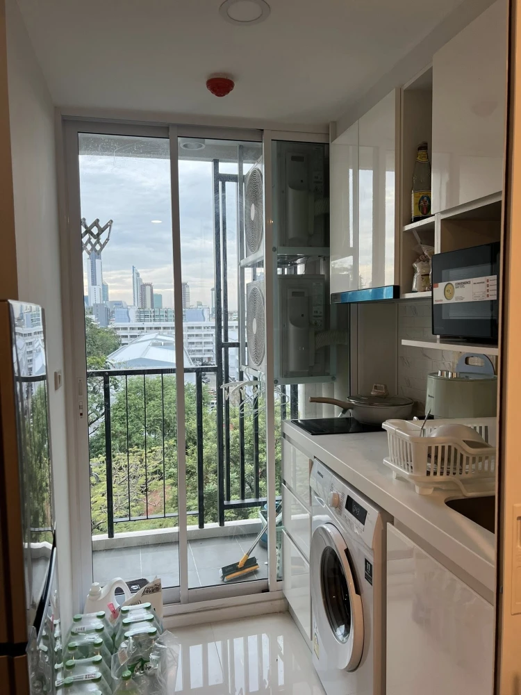 For rent: Chateau Intown Ratchayothin, studio room, 7th floor, Building A, fully furnished, ready to move in