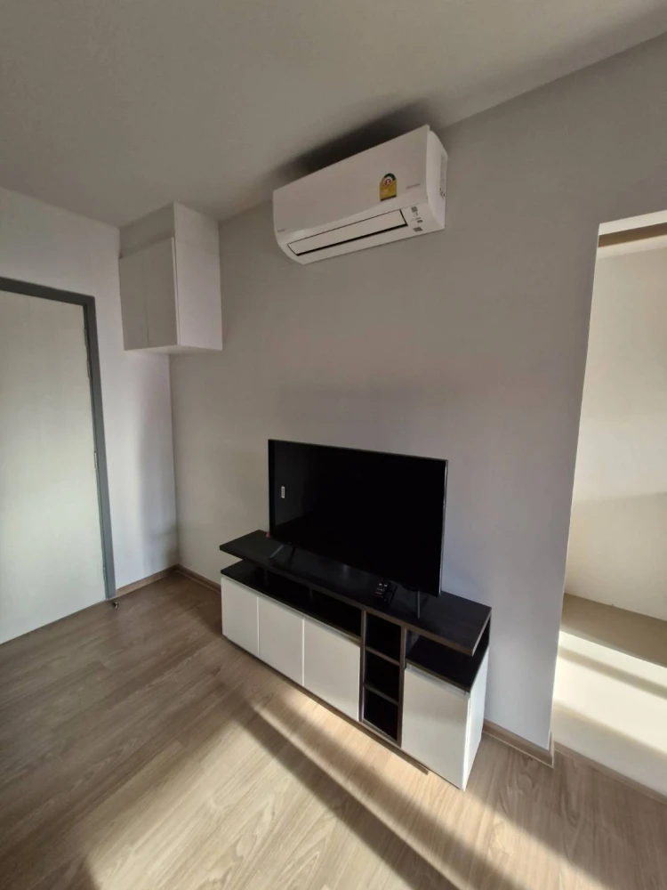 For rent: Chivathai Pinklao, simply decorated, fully furnished, ready to move in immediately, must reserve now.