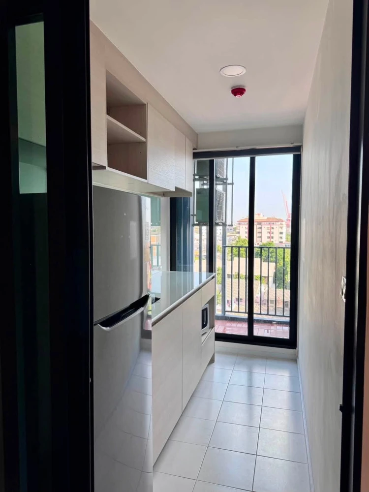For rent: Chewathai Hallmark Ladprao-Chokchai 4, fully furnished apartment. Just bring your belongings and move in!