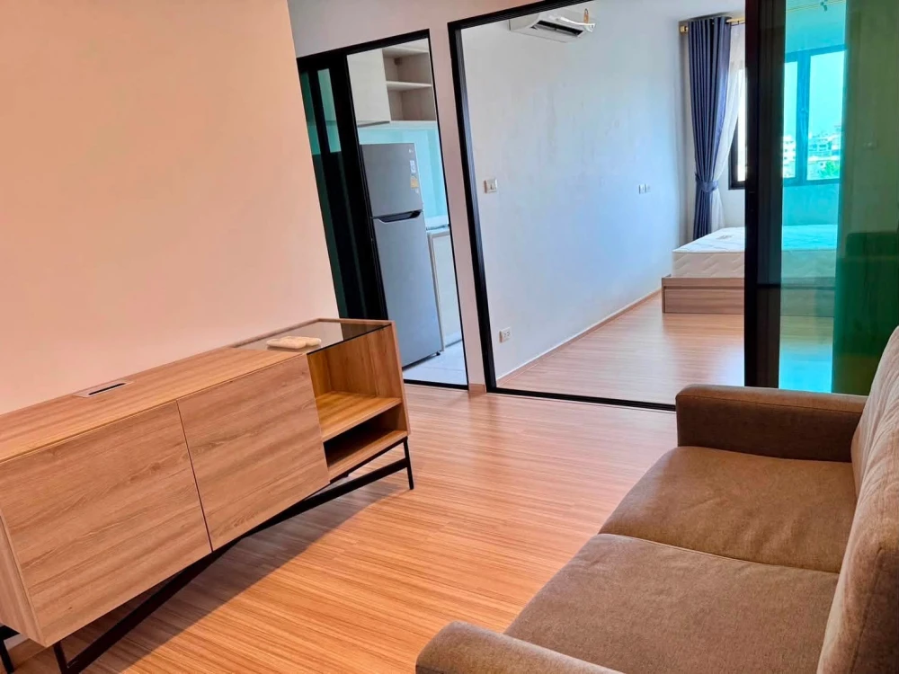 For rent: Chewathai Hallmark Ladprao-Chokchai 4, fully furnished apartment. Just bring your belongings and move in!