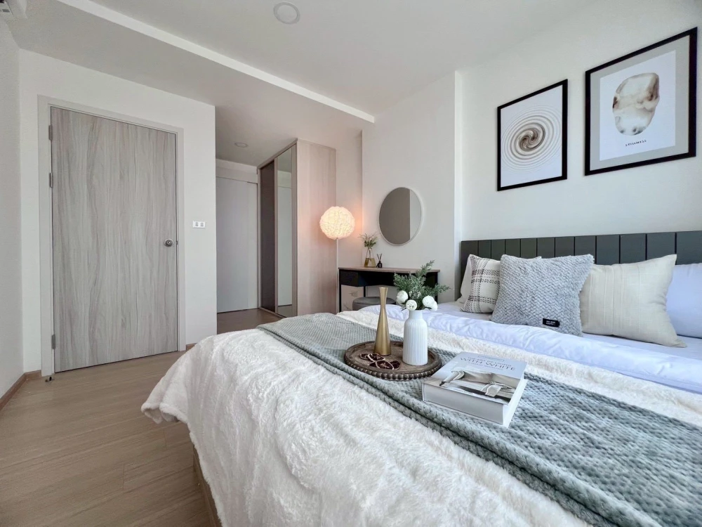 For rent: Chewathai Hallmark Ladprao-Chokchai 4 Phase 2. Spacious and comfortable room. Pets allowed. A must-see for animal lovers! images