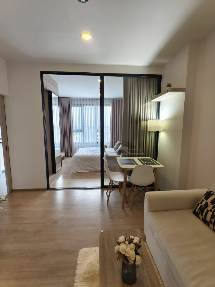 For rent: Chewathai Kaset Nawamin. Ready to move in. Separate rooms with perfect zones. Come reserve now. Don't miss out!