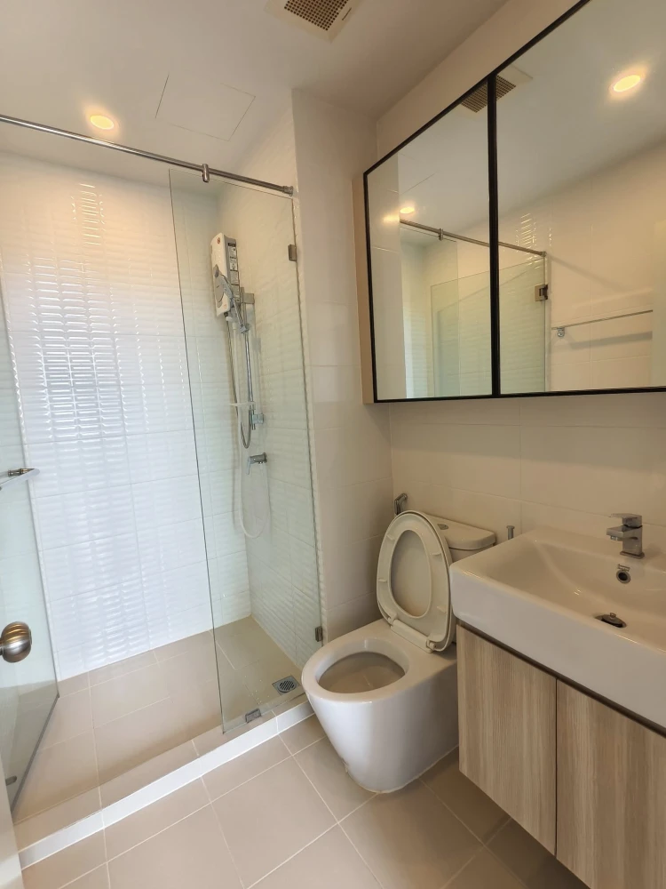 For rent: Chewathai Kaset Nawamin. Ready to move in. Separate rooms with perfect zones. Come reserve now. Don't miss out!