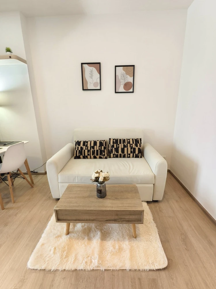 For rent: Chewathai Kaset Nawamin. Ready to move in. Separate rooms with perfect zones. Come reserve now. Don't miss out!