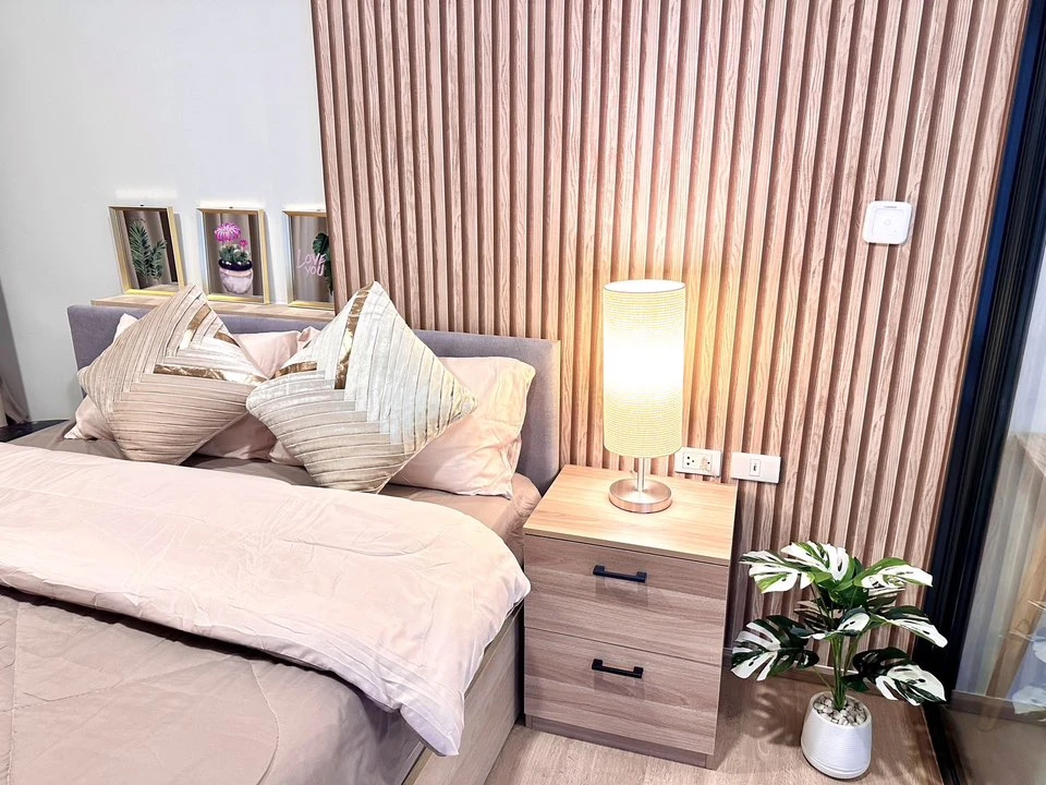 For rent: Chewathai Kaset Nawamin. A spacious room, beautifully decorated, fully furnished. Real photos, prime location. Reserve now, don't delay.
