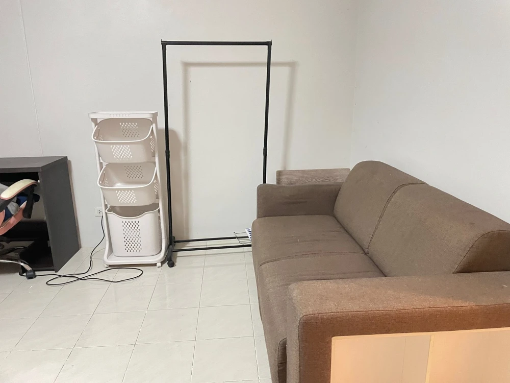 Sunshine Condominium for rent. Spacious and comfortable rooms at very affordable prices. Book now!