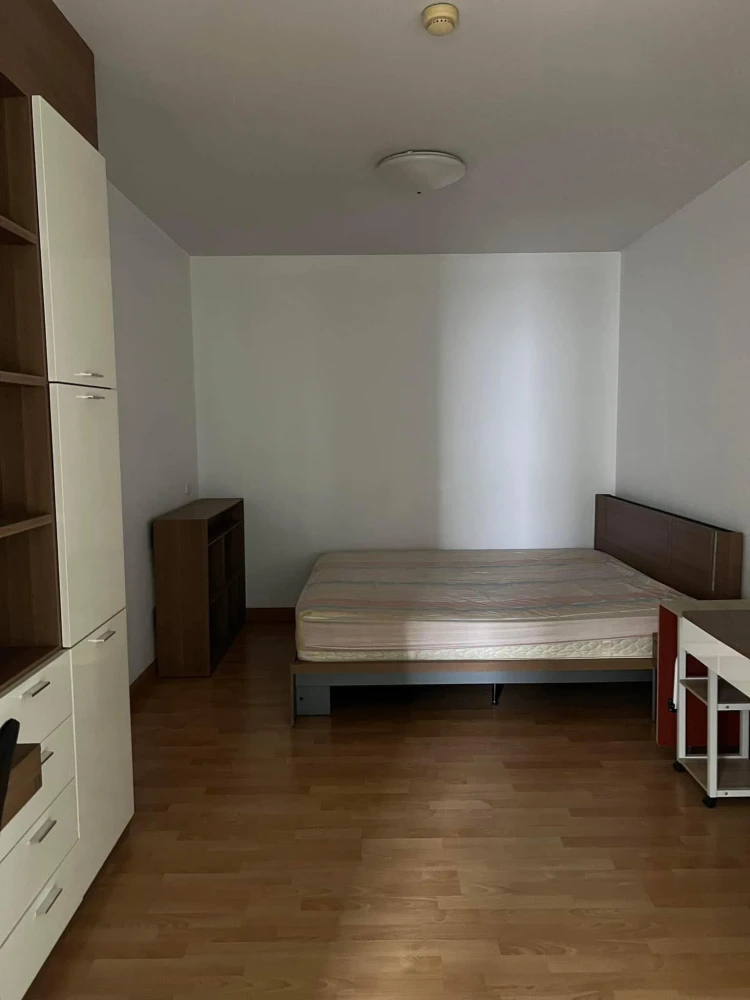 For rent: City Home, Tha Phra Intersection, large room, comfortable, lots of usable space. If you don't book, you'll regret it later.