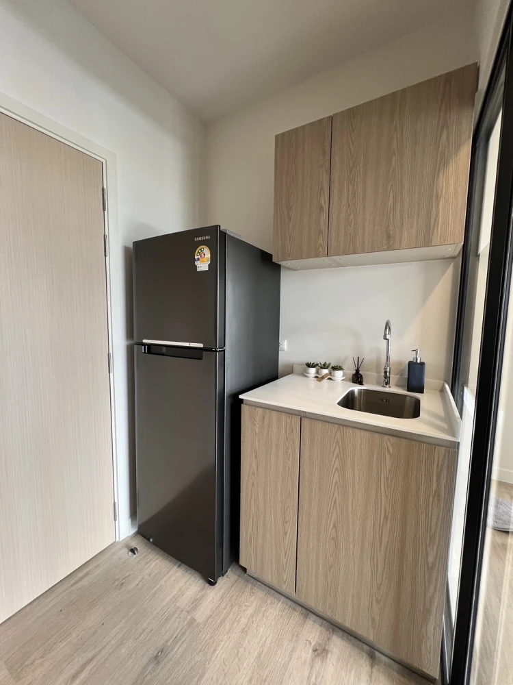 For rent Sim Suksawat - Rama 3, 11th floor, fully furnished, ready to move in. Don't miss it!