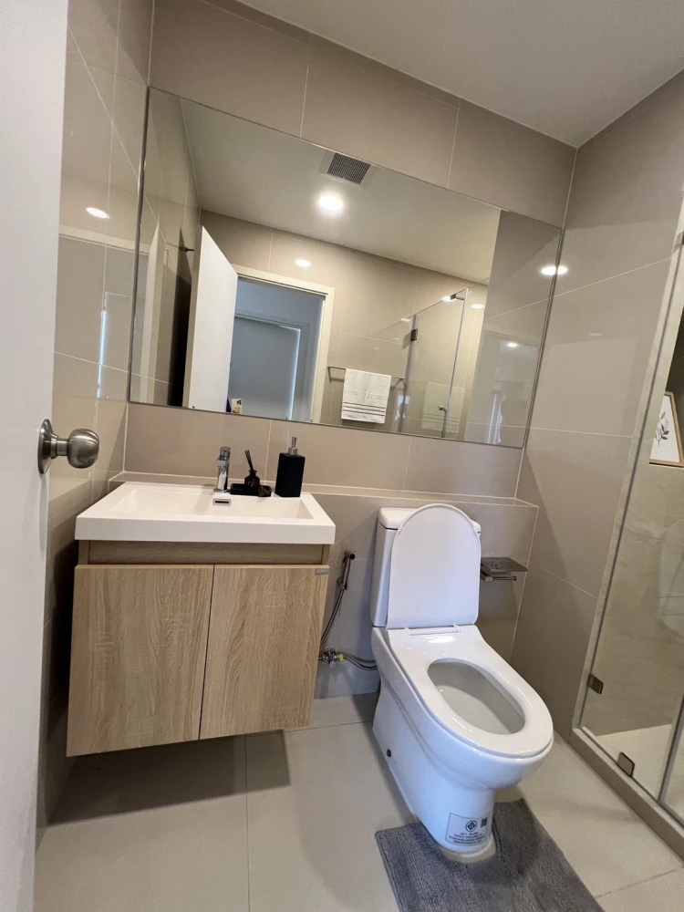 For rent Sim Suksawat - Rama 3, 11th floor, fully furnished, ready to move in. Don't miss it!