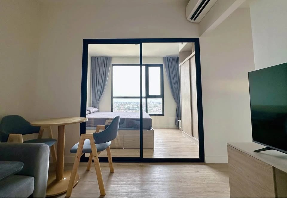 For rent: Sim Suksawat - Rama 3, located on the 17th floor, beautiful open city view, fully furnished, ready to move in!
