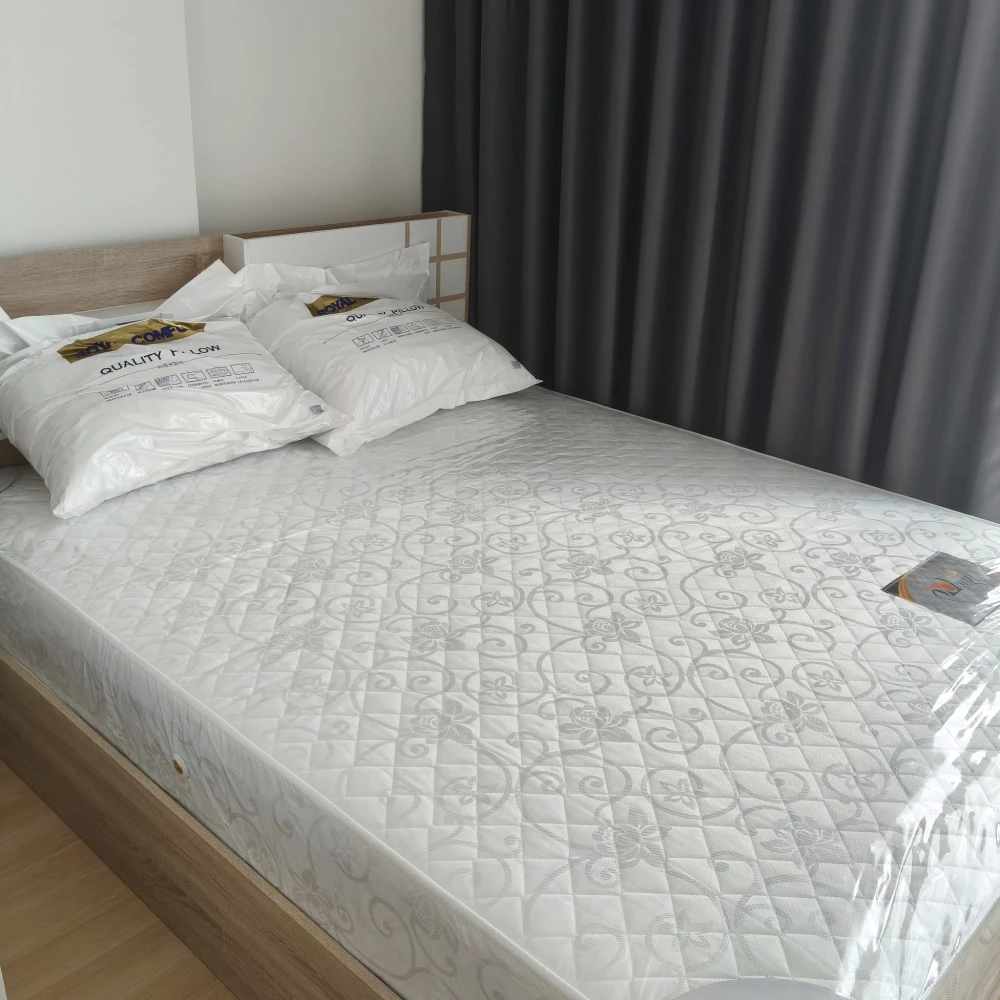 For rent: Sirocco Bangna 36, ​​fully functional, wide-fronted room, closed kitchen, balcony, open room location, reserve now.