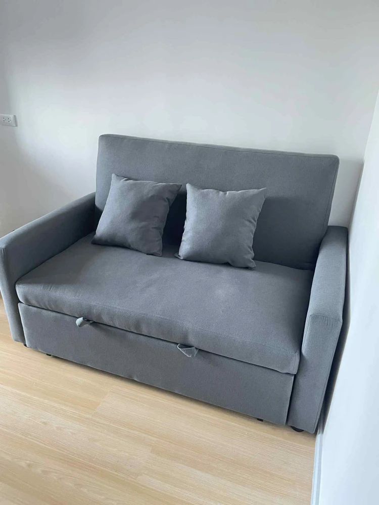 For rent: Sirocco Bangna 36, ​​fully functional, wide-fronted room, closed kitchen, balcony, open room location, reserve now.